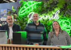 Richard van den Berg en Matthijs van Dorp van Bunnik Creations en Lenny van der Meer van Bunnik Plants.